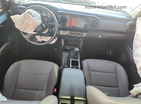 3TYAX5GN1NT067052 2022 TOYOTA TACOMA Белый Вид панели приборов