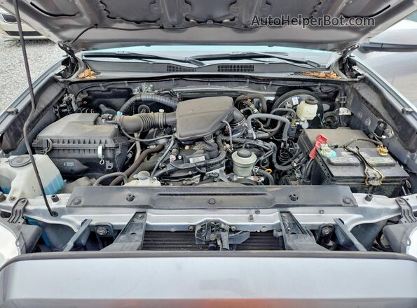 3TYAX5GN3MT024427 2021 TOYOTA TACOMA Silver Սալոնի հետևի տեսք