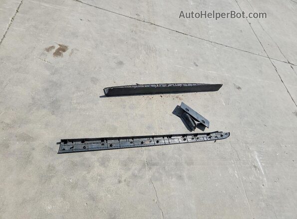 3TYAX5GN6MT015141 2021 TOYOTA TACOMA Silver Շարժիչի բաժամունքի տեսք