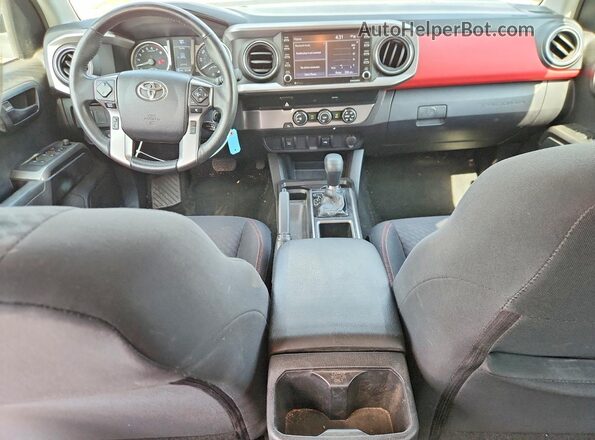 3TYAX5GN6MT017830 2021 TOYOTA TACOMA Серый Вид панели приборов