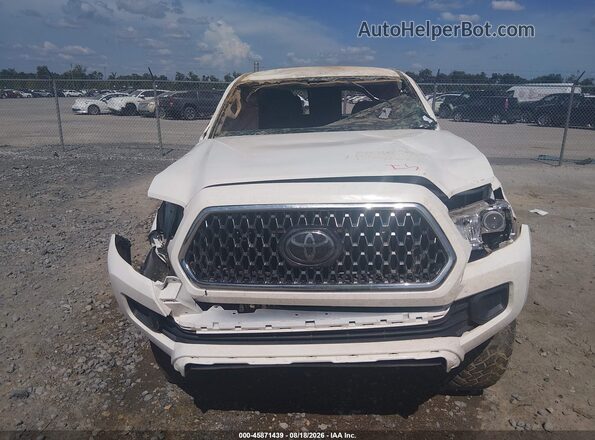 3TYAX5GN7MT023992 2021 TOYOTA TACOMA White Widok deski rozdzielczej