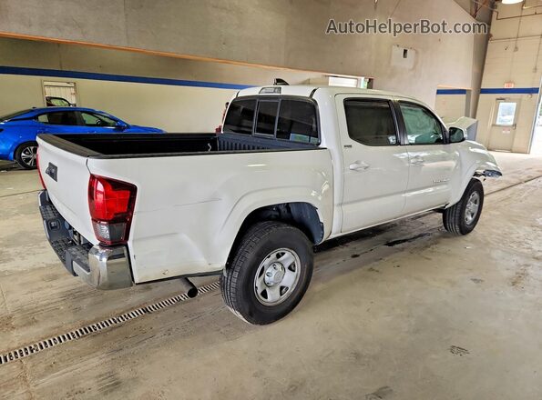 3TYAX5GN9NT034221 2022 TOYOTA TACOMA White Trasero derecho