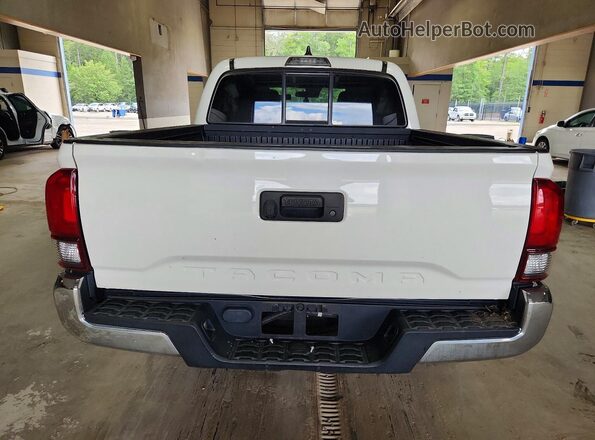 3TYAX5GN9NT034221 2022 TOYOTA TACOMA White Vista trasera