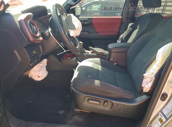 3TYAZ5CN5MT005457 2021 TOYOTA TACOMA Gray Вид салону спереду