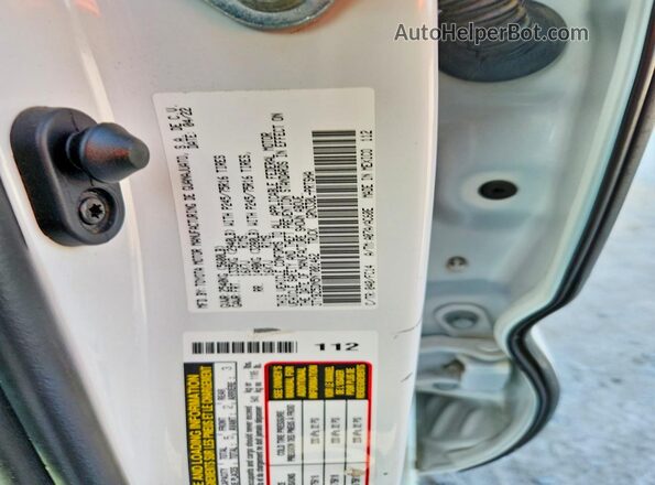 3TYBZ5DN5NT001462 2022 TOYOTA TACOMA Белый Вид подкапотного пространства