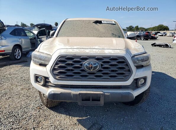 3TYCZ5AN0NT088227 2022 TOYOTA TACOMA White Front view