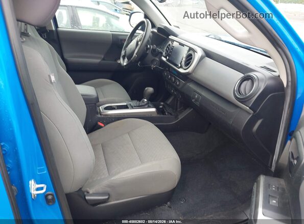 3TYCZ5AN3MT046214 2021 TOYOTA TACOMA Синий Вид салона спереди