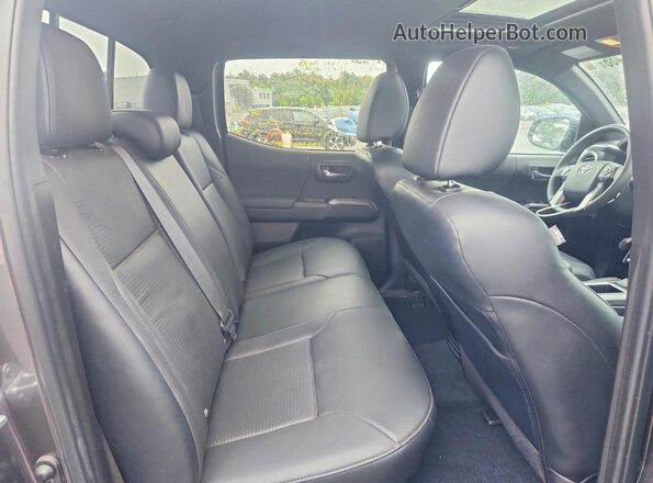 3TYCZ5AN4PT143149 2023 TOYOTA TACOMA Gray Вид задніх сидінь