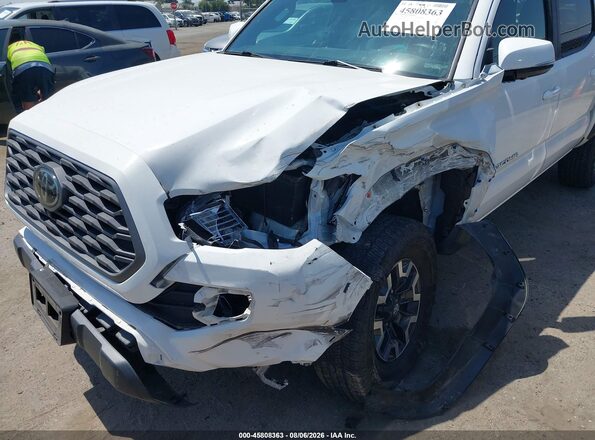3TYCZ5AN4PT146861 2023 TOYOTA TACOMA Белый Вид спереди