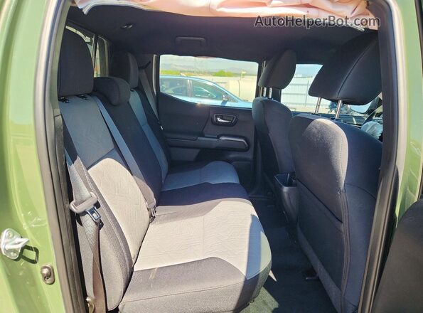 3TYCZ5AN5MT039197 2021 TOYOTA TACOMA Green უკანა სავარძლების ხედი