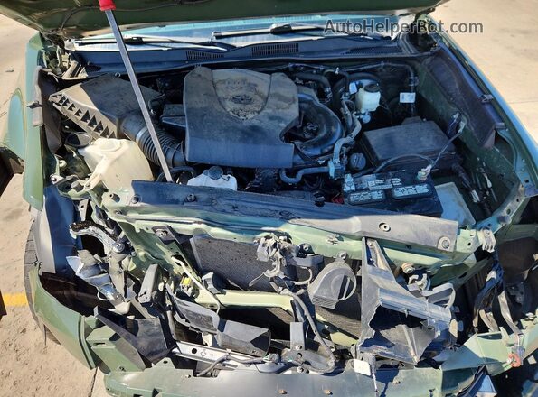 3TYCZ5AN5MT039197 2021 TOYOTA TACOMA Green უკანა სალონის ხედი