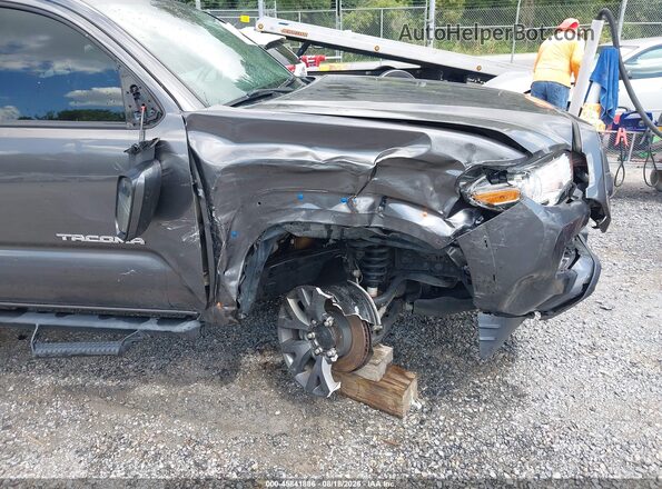 3TYCZ5AN7MT024765 2021 TOYOTA TACOMA Gray Widok z przodu