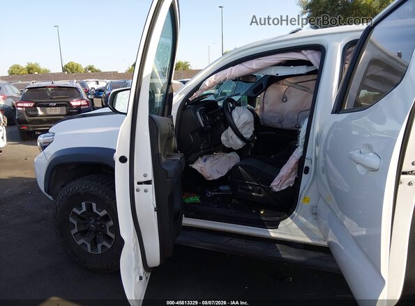 3TYCZ5AN7MT027441 2021 TOYOTA TACOMA White Вид салону спереду