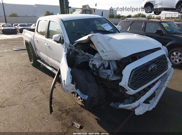 3TYCZ5AN7MT027441 2021 TOYOTA TACOMA White Вид задньої частини салону
