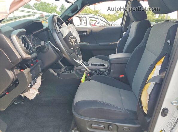 3TYCZ5AN7NT071067 2022 TOYOTA TACOMA White Սալոնի դիմացի տեսք