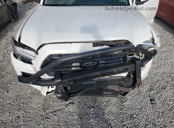 3TYCZ5AN7NT081162 2022 TOYOTA TACOMA White Widok wnętrza z tyłu