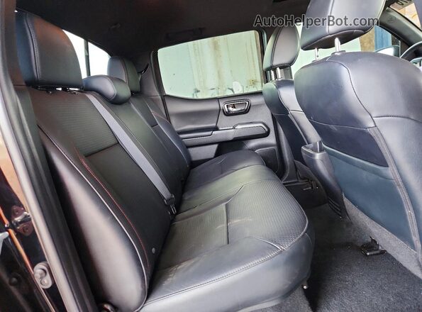 3TYCZ5AN7PT168661 2023 TOYOTA TACOMA Черный Вид задних сидений