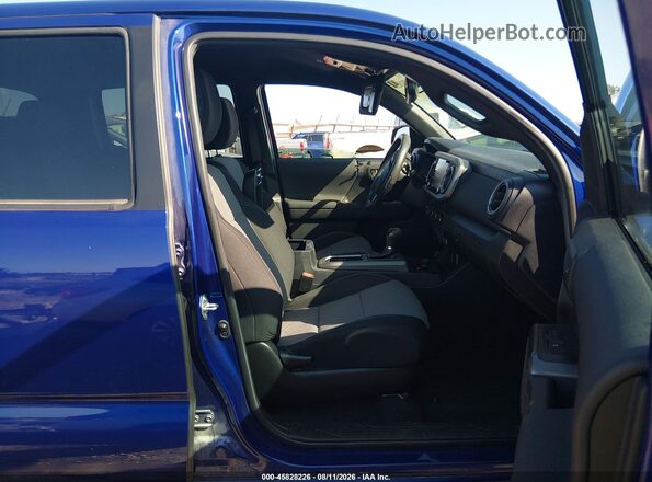 3TYCZ5AN8NT083437 2022 TOYOTA TACOMA Синий Вид салона спереди