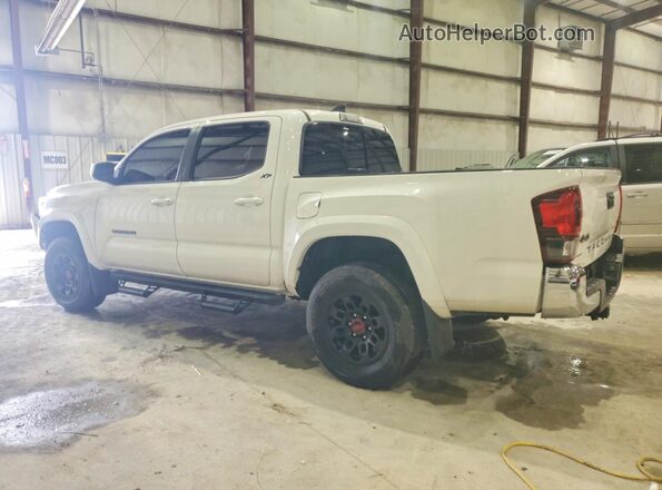3TYCZ5AN9NT093684 2022 TOYOTA TACOMA White Trasero izquierdo