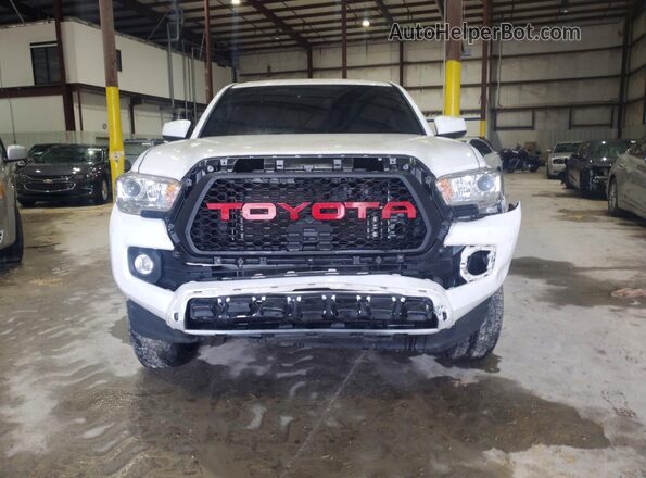 3TYCZ5AN9NT093684 2022 TOYOTA TACOMA White Vista frontal