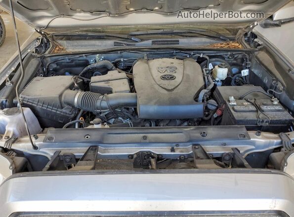3TYCZ5ANXLT004072 2020 TOYOTA TACOMA Silver Вид задньої частини салону