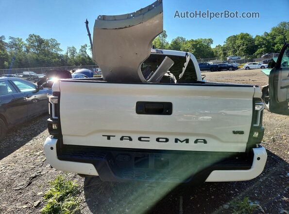 3TYCZ5ANXNT061004 2022 TOYOTA TACOMA White Հետևի տեսք