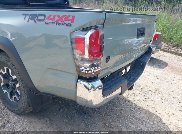 3TYCZ5ANXNT076554 2022 TOYOTA TACOMA Gray Vista interior de 360 grados