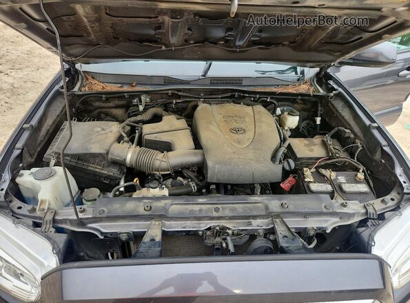 3TYDZ5BN0MT004831 2021 TOYOTA TACOMA Gray Rear interior view