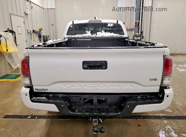 3TYDZ5BN2MT001266 2021 TOYOTA TACOMA White უკანა ხედი