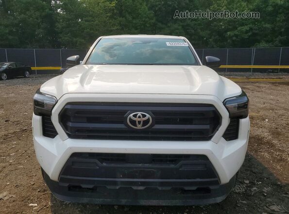3TYJDAHN2RT010655 2024 TOYOTA TACOMA White Front view