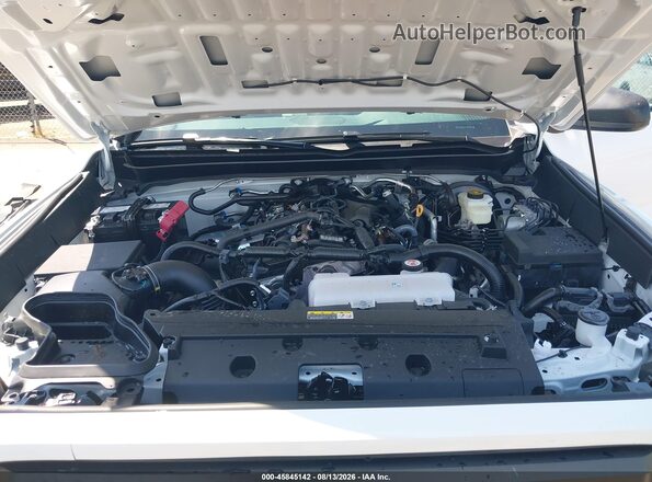 3TYJDAHN4TT052767 2026 TOYOTA TACOMA White უკანა ხედი