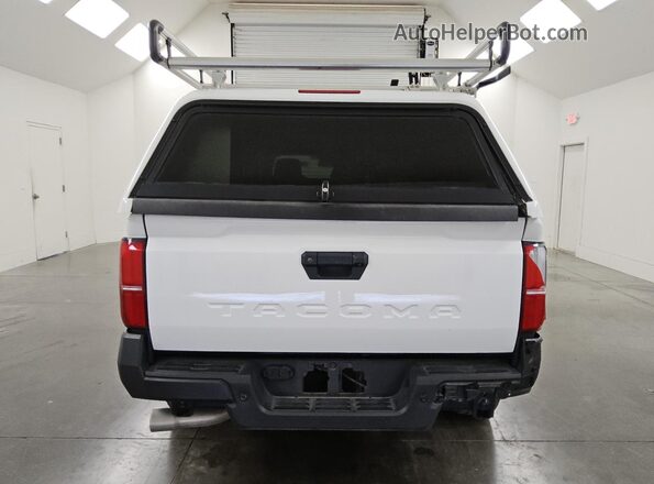3TYJDAHN5RT007605 2024 TOYOTA TACOMA White 