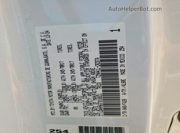 3TYJDAHN6ST018831 2025 TOYOTA TACOMA White ძრავის განყოფილების ხედი
