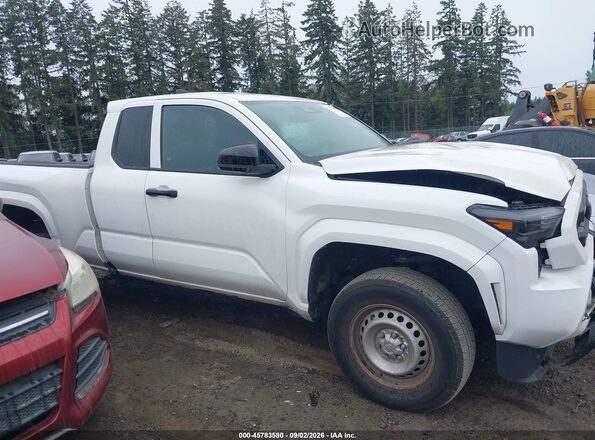 3TYJDAHN6ST021826 2025 TOYOTA TACOMA White Սալոնի հետևի տեսք