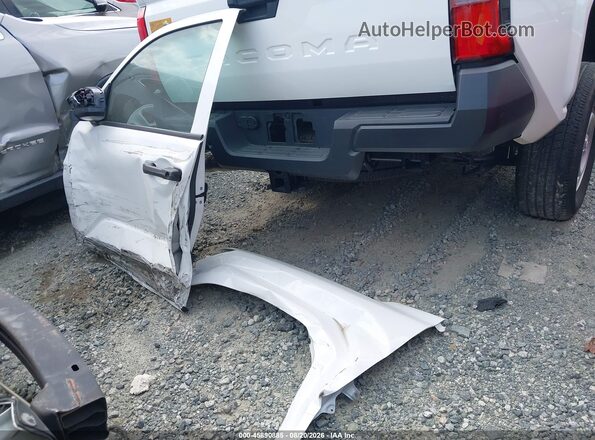 3TYJDAHN6ST023592 2025 TOYOTA TACOMA White Вид щитка приладів