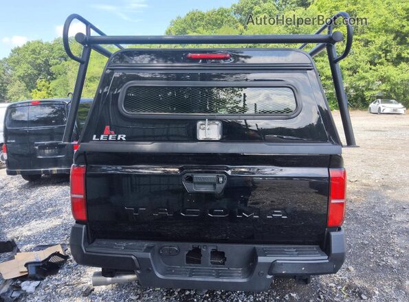 3TYJDAHN6ST033118 2025 TOYOTA TACOMA Черный Вид сзади