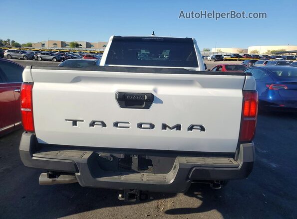 3TYJDAHN7TT047014 2026 TOYOTA TACOMA White Widok z tyłu