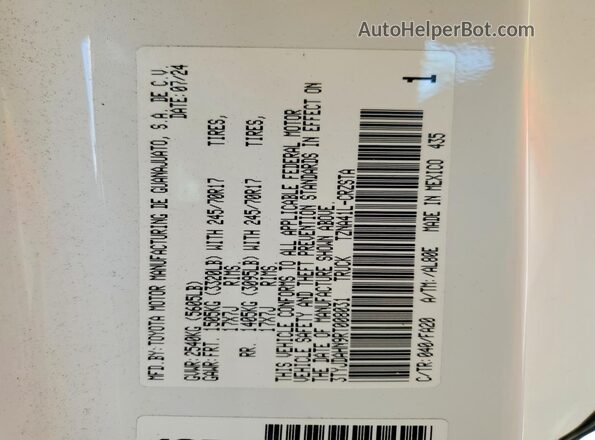 3TYJDAHN9RT008031 2024 TOYOTA TACOMA White Vista del compartimento del motor