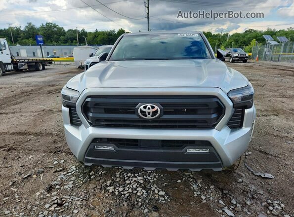 3TYKB5FN3RT011205 2024 TOYOTA TACOMA Silver Front view