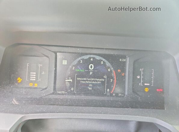 3TYKB5FN3RT011205 2024 TOYOTA TACOMA Silver Instrument cluster view