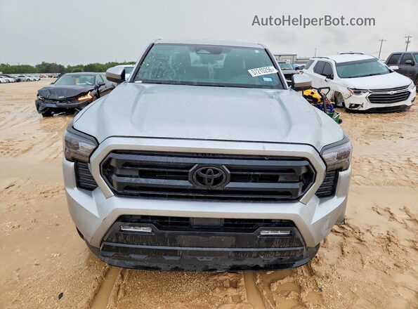 3TYKB5FN4ST029900 2025 TOYOTA TACOMA Silver წინა ხედი