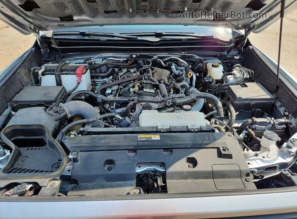 3TYKB5FN6RT011120 2024 TOYOTA TACOMA Silver Rear interior view