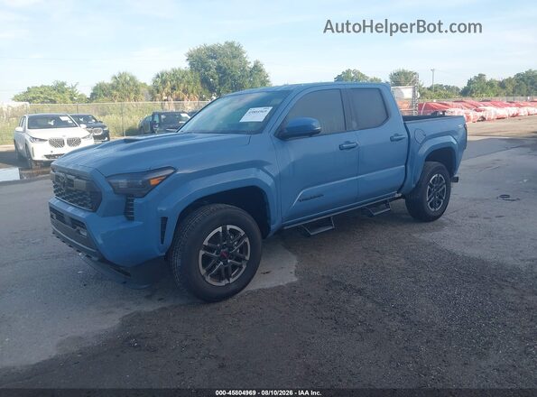 3TYKB5FN7TT038043 2026 TOYOTA TACOMA Blue Vista tres cuartos delantera izquierda