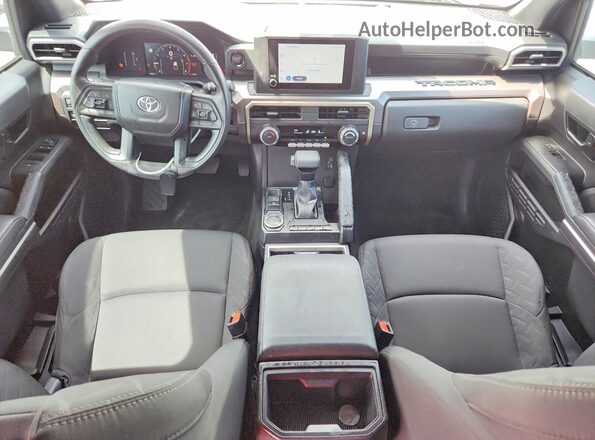 3TYKB5FNXRT001836 2024 TOYOTA TACOMA White Առջևի վահանակի տեսք