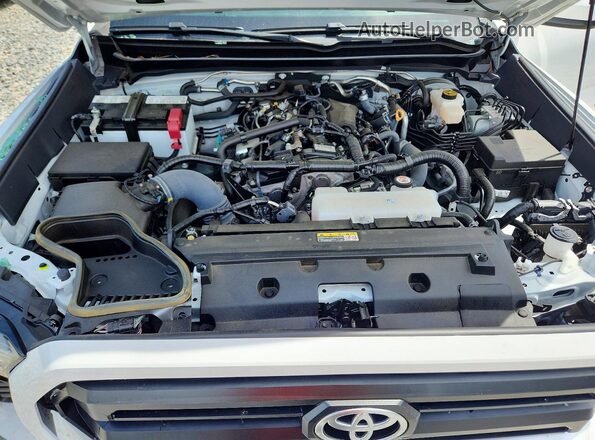 3TYKB5FNXRT001836 2024 TOYOTA TACOMA White Սալոնի հետևի տեսք