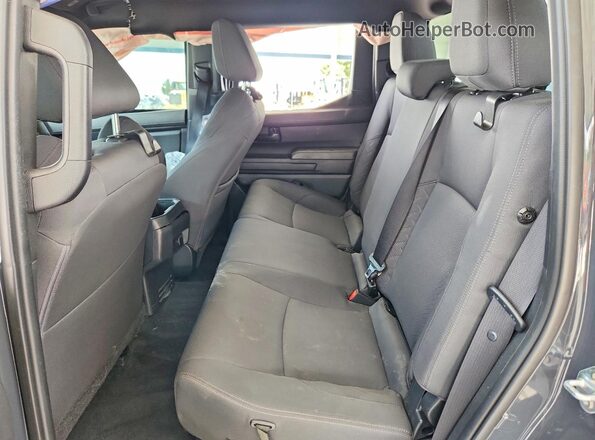 3TYKD5HN0ST023955 2025 TOYOTA TACOMA Gray Вид задніх сидінь