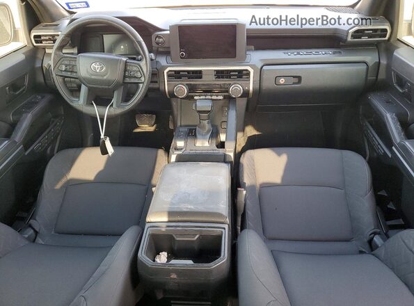 3TYKD5HN7RT007522 2024 TOYOTA TACOMA Silver Vista del salpicadero