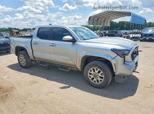 3TYLB5JN1RT057935 2024 TOYOTA TACOMA Silver Передня права чверть