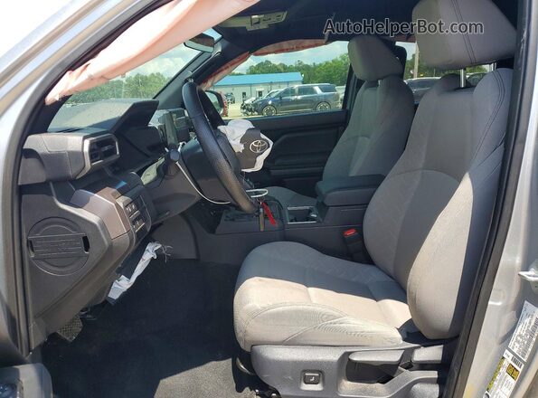 3TYLB5JN1RT057935 2024 TOYOTA TACOMA Silver Вид салону спереду
