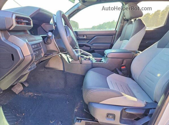 3TYLB5JN2RT045812 2024 TOYOTA TACOMA White Vista interior delantera